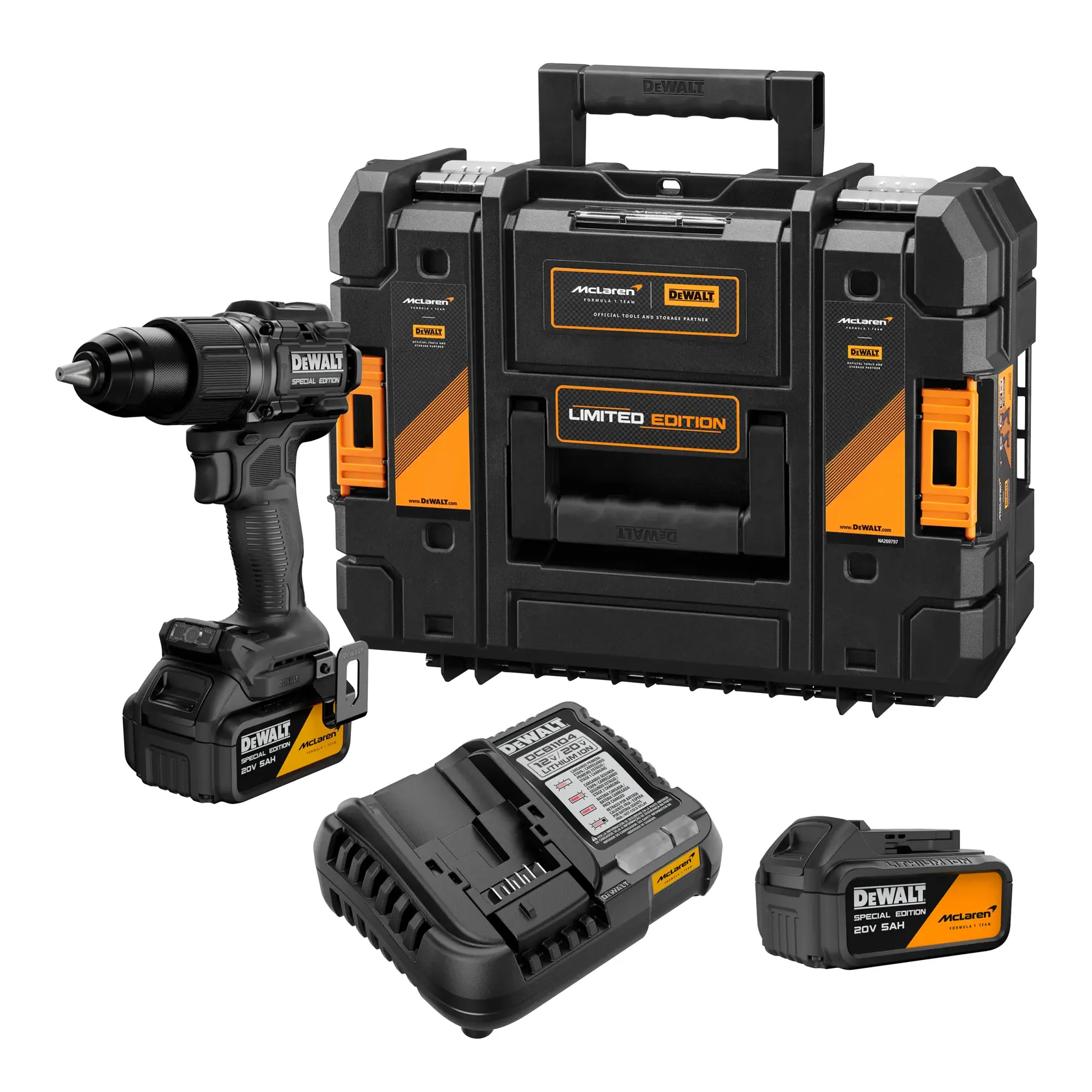 Un kit de taladro inalámbrico edición limitada DEWALT, que incluye un taladro negro y naranja, dos baterías de 20V, un